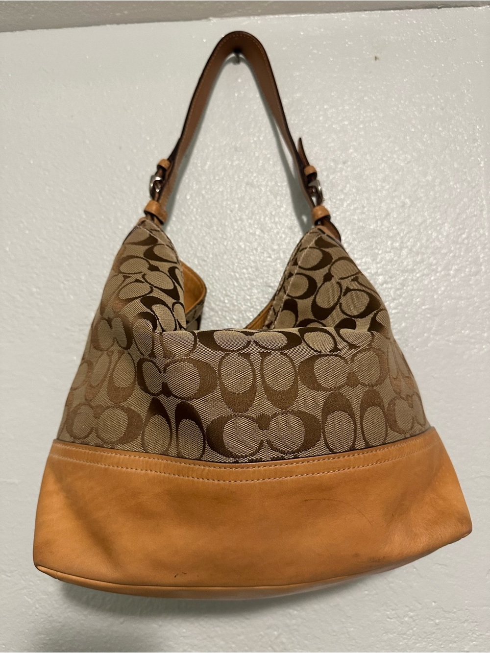 Coach Brown Signature Canvas Hobo with Tan Leather Trim - Picture 2 of 16